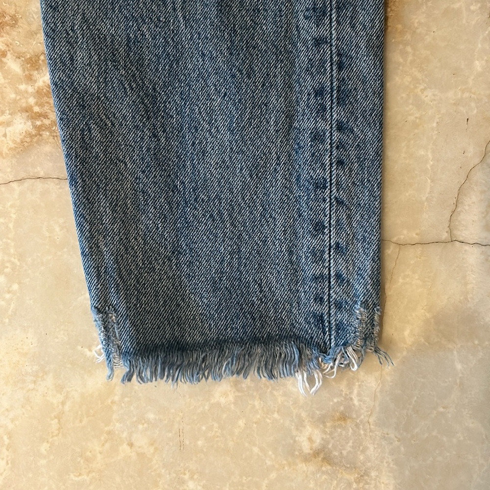Levi’s premium wedgie jean - Picture 2 of 6